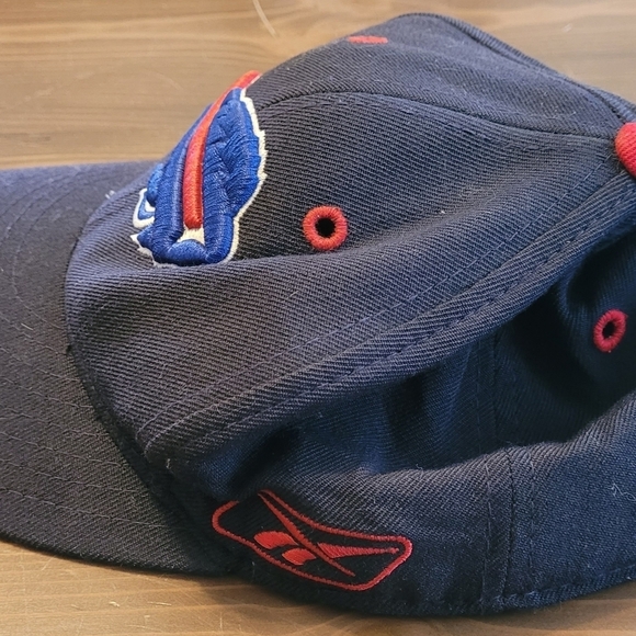 Vtg Buffalo Bills Reebok Fitted Hat Cap NFL On Field Hat Size 7 1/8 Small - Picture 4 of 9